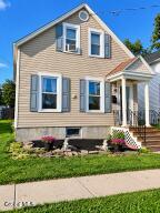 55 Pine Street Rensselaer, NY 12144