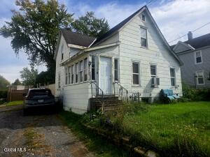 5 Cummings Avenue Johnstown, NY 12095