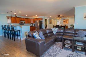 20 W Harrison Street Saratoga Springs, NY 12866