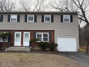 5 Dowling Road Albany, NY 12205