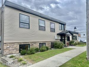 6 Greenwood Drive East Greenbush, NY 12061