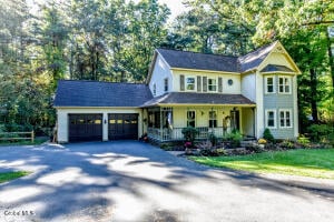 23 Knollwood Drive Saratoga Springs, NY 12866