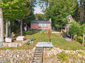 93 Lakeside Avenue Northville, NY 12134