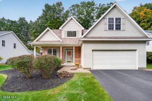15 Julians Way Saratoga Springs, NY 12866