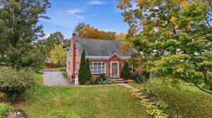 119 East Avenue Saratoga Springs, NY 12866