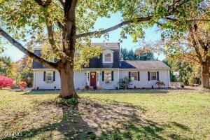 46 Hawthorne Drive Valatie, NY 12184